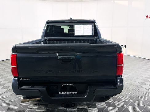 Used 2025 Toyota Tacoma SR5 image 4