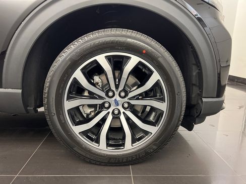 New 2025 Ford Explorer ST-Line image 7