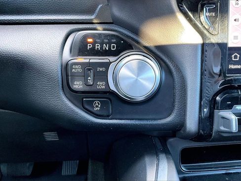 Used 2023 RAM 1500 Laramie image 32