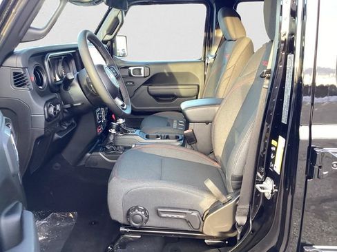 New 2026 Jeep Wrangler Unlimited Rubicon AWD/4WD image 10