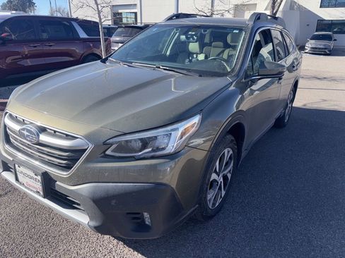 Used 2021 Subaru Outback Limited image 1