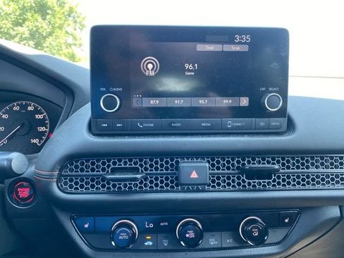 Used 2024 Honda HR-V Sport image 15