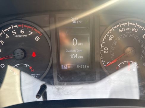 Used 2023 Toyota Tacoma SR image 14