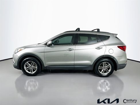 Used 2018 Hyundai Santa Fe Sport w/ 2.4L Tech Package 04 FWD image 8