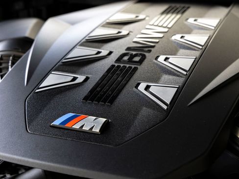 Used 2025 BMW X5 M60i AWD/4WD image 38