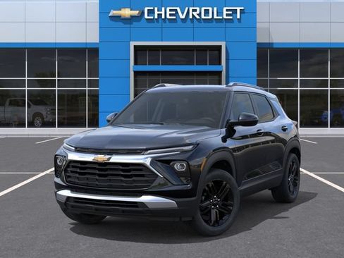New 2026 Chevrolet TrailBlazer LT w/ Midnight Edition FWD image 7