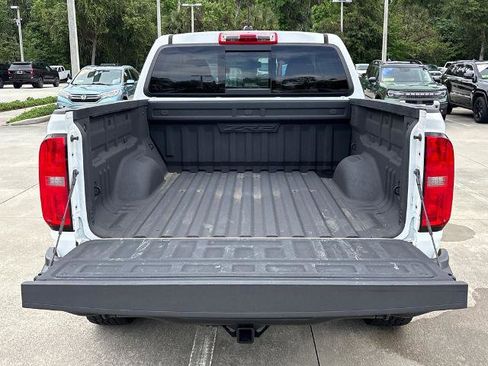 Used 2022 Chevrolet Colorado ZR2 w/ Colorado ZR2 Bison Edition AWD/4WD image 30