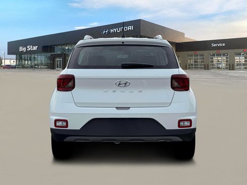 New 2026 Hyundai Venue SEL FWD image 6