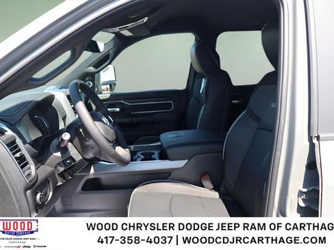 New 2026 RAM 2500 Laramie AWD/4WD image 14
