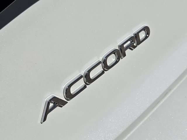 Used 2023 Honda Accord Touring image 12