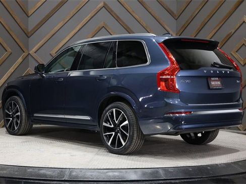 Used 2025 Volvo XC90 B6 Plus w/ Protection Package Premier image 47