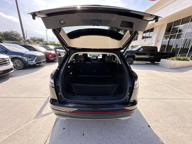Used 2023 Lincoln Nautilus Reserve w/ Monochromatic Package FWD image 33