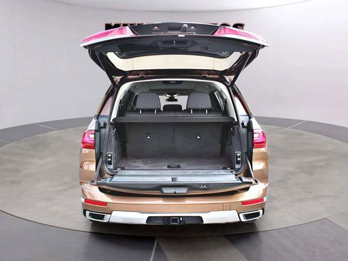 Used 2019 BMW X7 xDrive40i w/ Premium Package AWD/4WD image 38