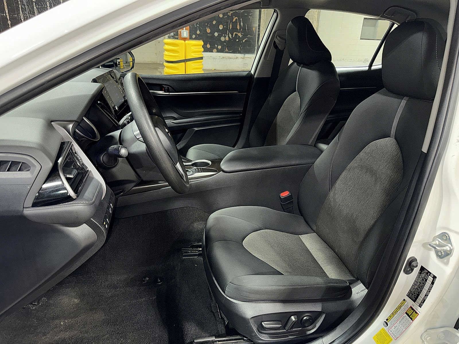 Used 2023 Toyota Camry LE FWD image 14