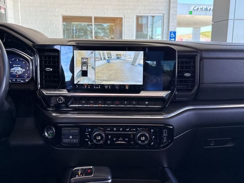 Used 2024 Chevrolet Silverado 1500 LTZ w/ LTZ Premium Package AWD/4WD image 20