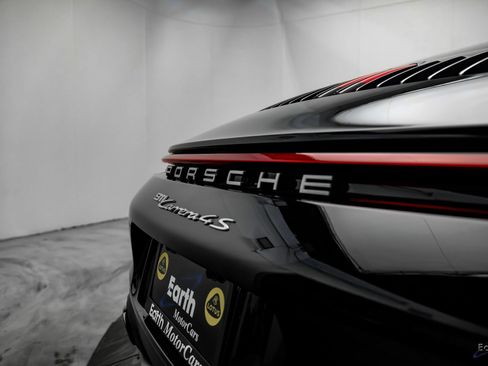 Used 2020 Porsche 911 Carrera 4S image 27