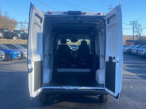New 2025 RAM ProMaster 1500 w/ Premium Convenience Group image 24
