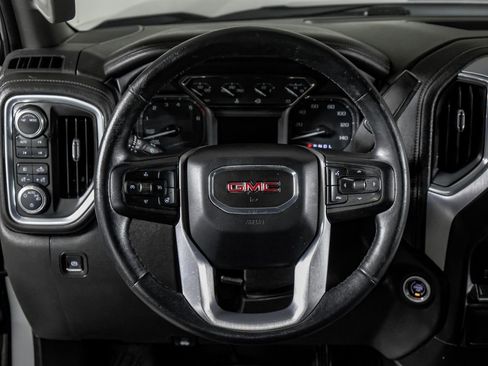 Used 2021 GMC Sierra 1500 Elevation w/ X31 Off-Road Package AWD/4WD image 16