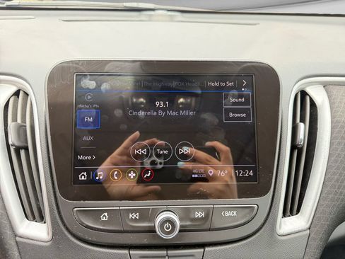Used 2024 Chevrolet Malibu LT FWD image 27