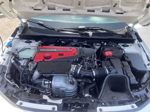 Used 2024 Honda Civic Type R image 6