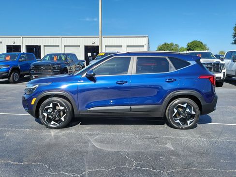 Used 2025 Kia Seltos EX w/ EX Sunroof Package FWD image 6