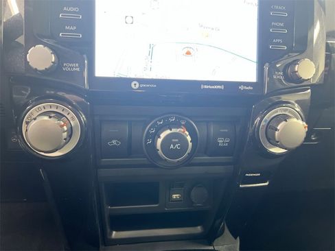 Used 2023 Toyota 4Runner TRD Off-Road Premium image 17