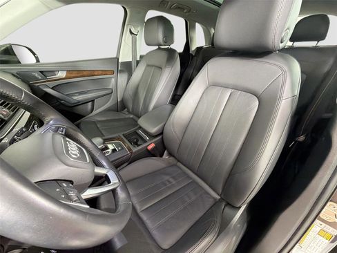 Used 2020 Audi Q5 2.0T Premium Plus image 21