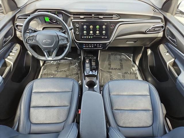 Certified 2023 Chevrolet Bolt EUV LT w/ Convenience Package FWD image 23
