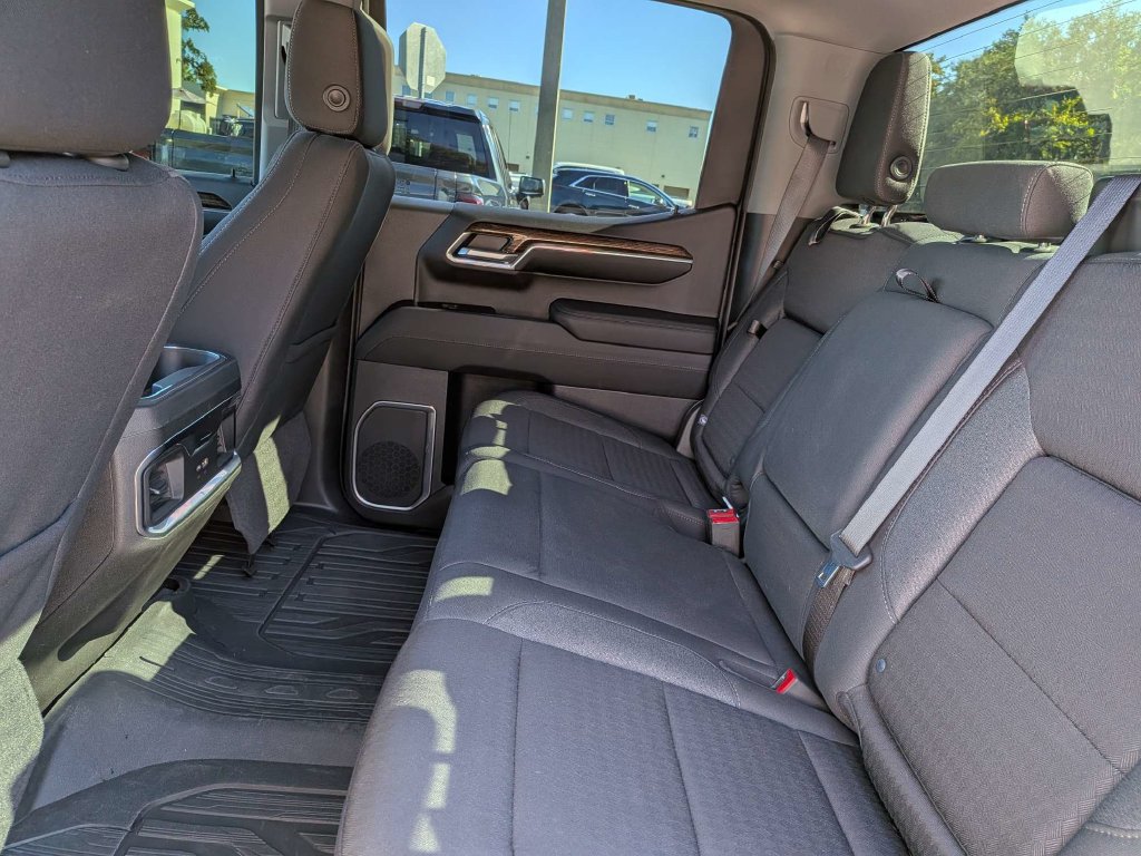 Used 2023 GMC Sierra 1500 Elevation AWD/4WD image 17