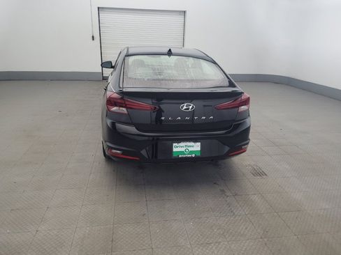 Used 2020 Hyundai Elantra Value Edition w/ Cargo Package (C1) FWD image 6