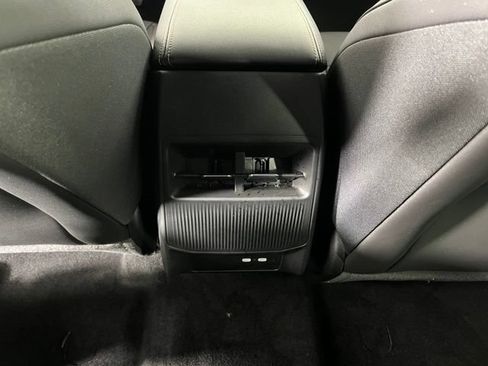 Used 2026 Jeep Cherokee Limited AWD/4WD image 38