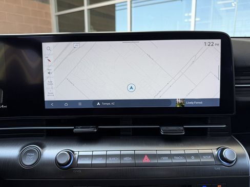 Used 2024 Hyundai Kona Limited FWD image 22