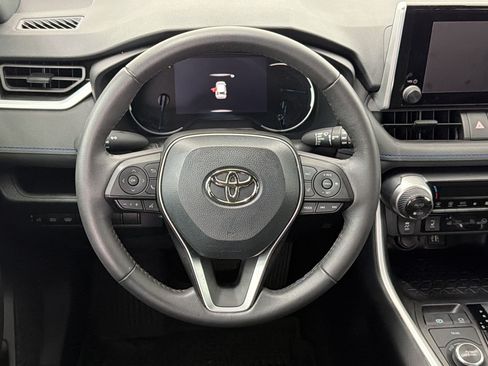 Used 2024 Toyota RAV4 SE w/ Weather Package AWD/4WD image 11