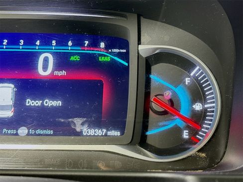 Used 2022 Honda Pilot TrailSport image 10