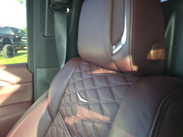 Used 2026 Cadillac Escalade ESV Sport w/ Touring Package AWD/4WD image 21