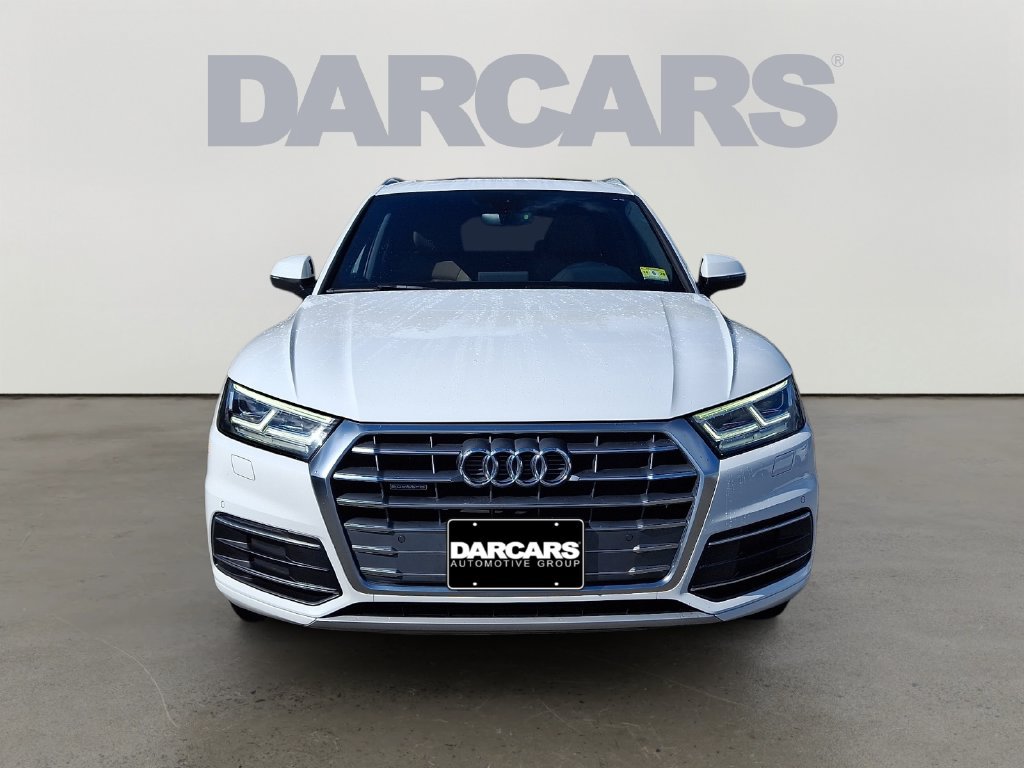 Used 2019 Audi Q5 2.0T Premium Plus w/ Premium Plus Package AWD/4WD image 2