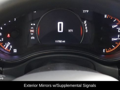 Used 2025 Dodge Durango GT AWD/4WD image 25