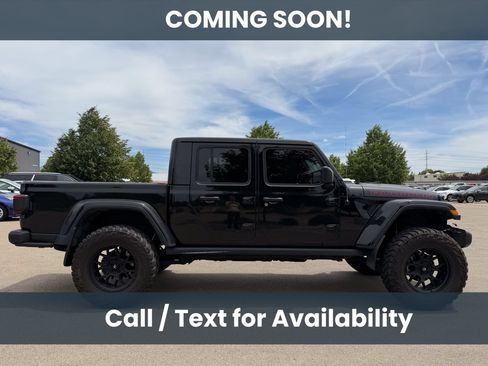 Used 2020 Jeep Gladiator Rubicon w/ Advanced Safety Group AWD/4WD image 4