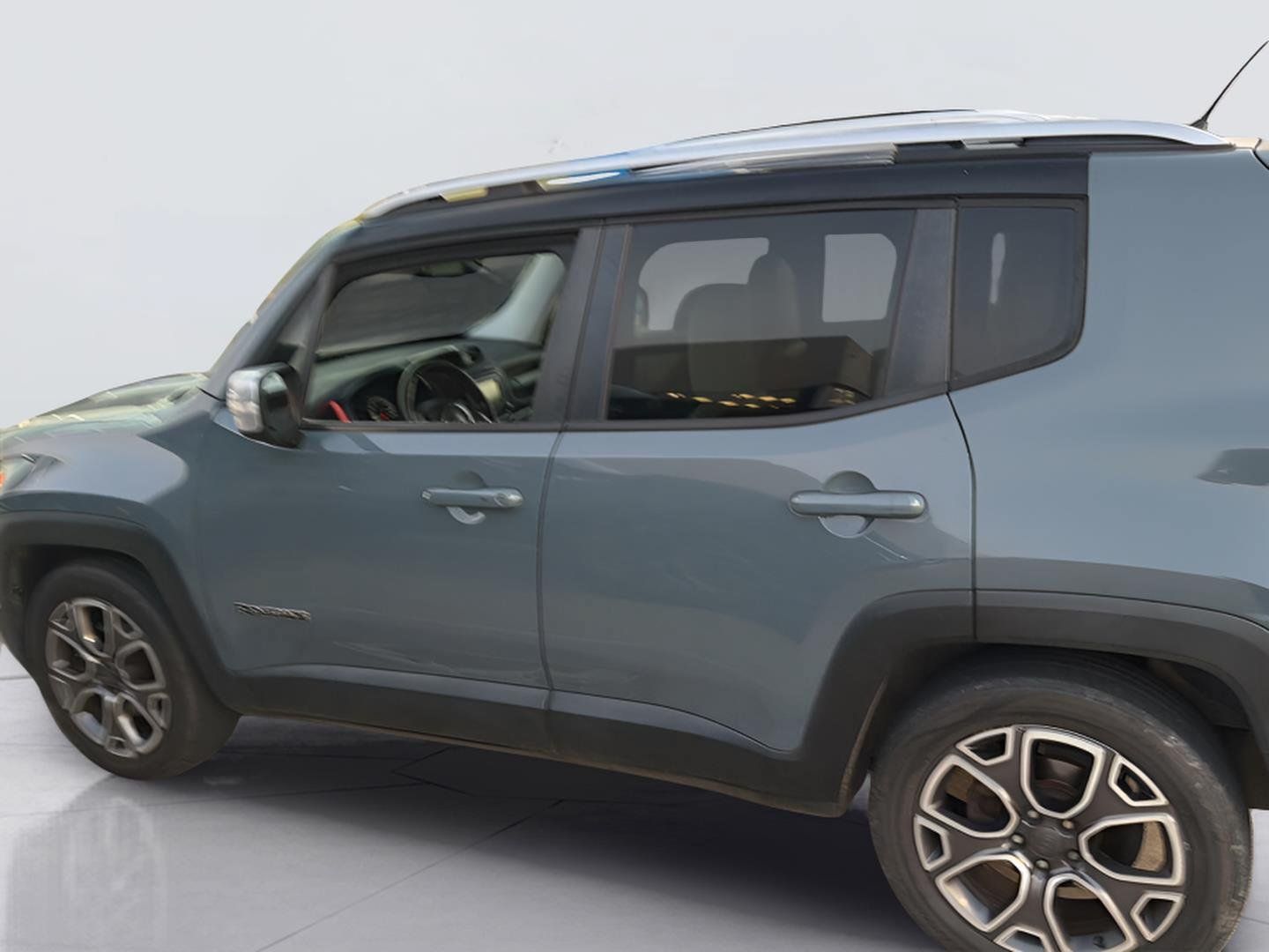 Used 2017 Jeep Renegade Limited FWD image 5