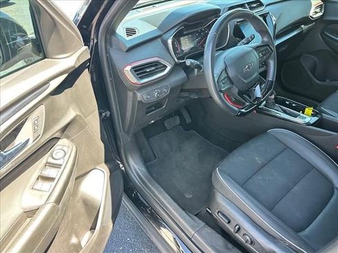 Certified 2021 Chevrolet TrailBlazer RS w/ Convenience Package AWD/4WD image 13