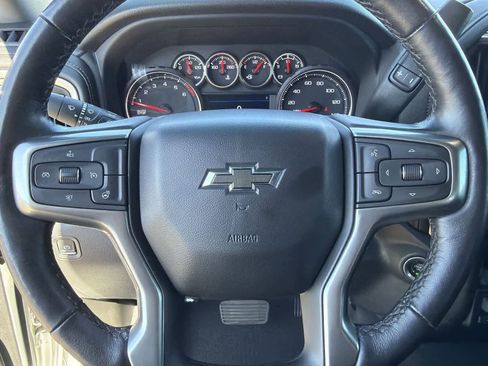 Used 2022 Chevrolet Silverado 1500 RST AWD/4WD image 27