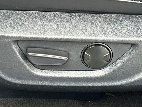 Used 2024 Ford Mustang Premium RWD image 33