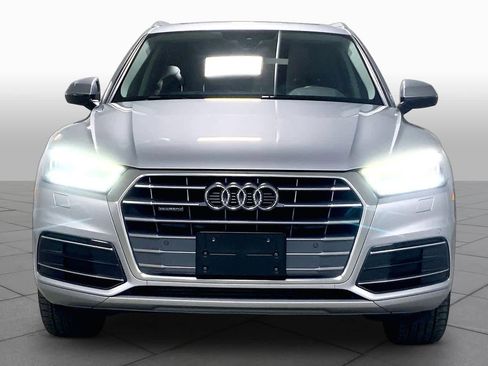 Used 2018 Audi Q5 2.0T Premium Plus w/ Premium Plus Package AWD/4WD image 3