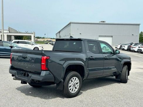 Used 2026 Toyota Tacoma SR5 RWD image 23