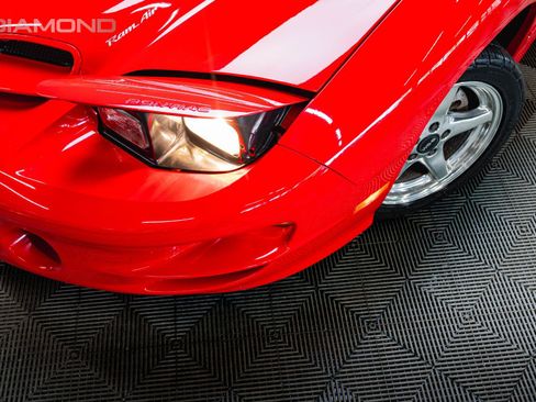 Used 2000 Pontiac Firebird Formula RWD image 5