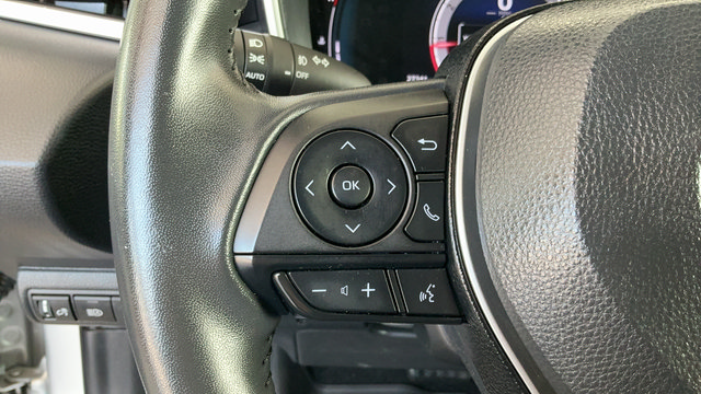 Used 2024 Toyota Corolla XSE FWD image 12