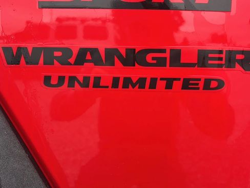Used 2016 Jeep Wrangler Unlimited Sport w/ Quick Order Package 24S AWD/4WD image 15