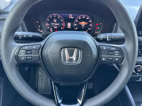 Used 2024 Honda Accord LX image 11