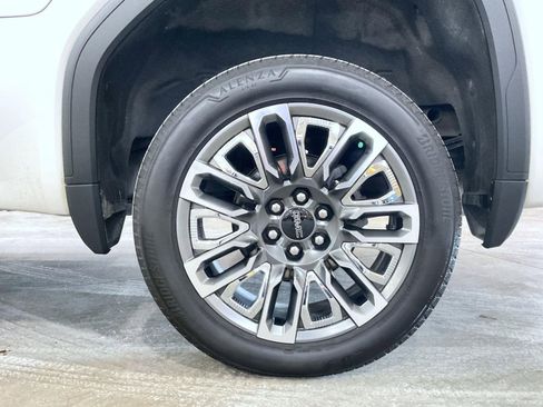 Certified 2021 GMC Sierra 1500 Denali w/ Denali Ultimate Package image 23