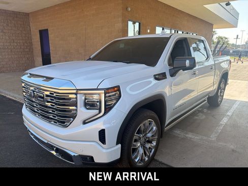 Used 2026 GMC Sierra 1500 Denali AWD/4WD image 1